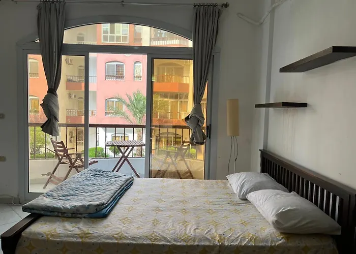 Desert Pearl Apart Otel *